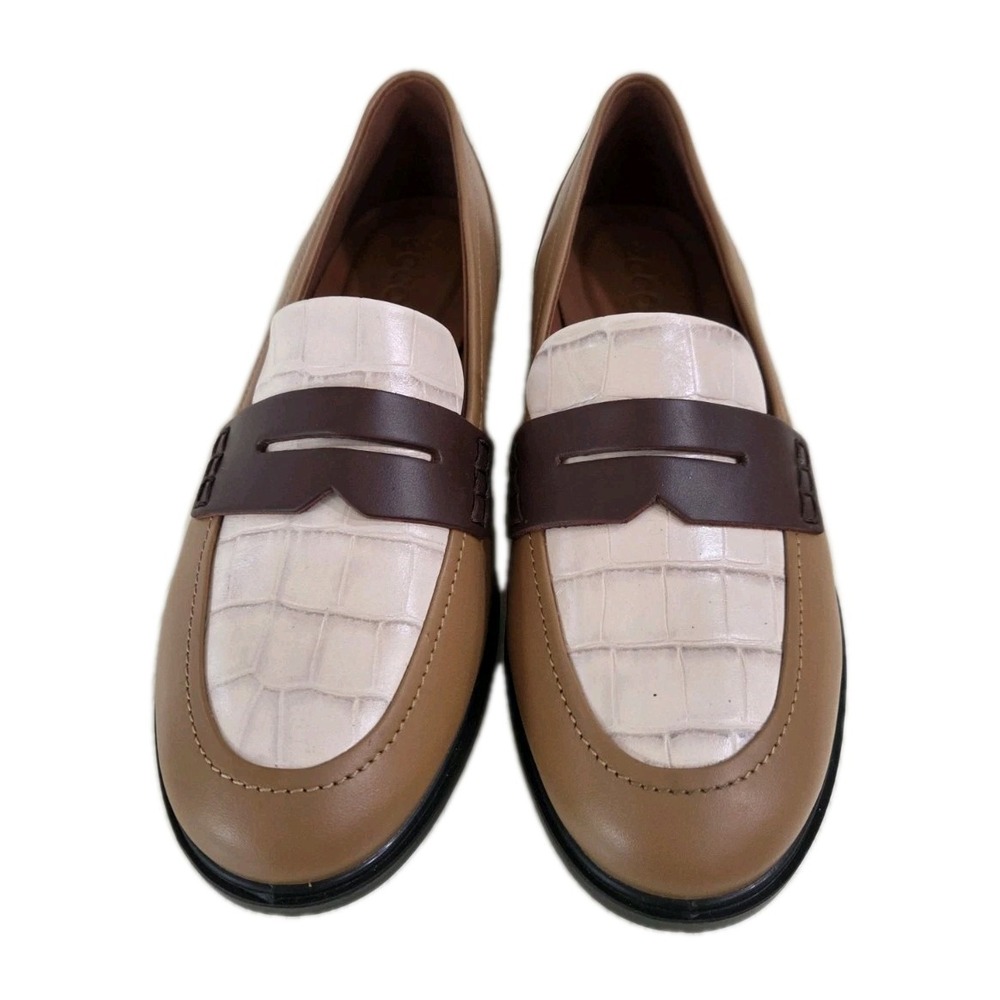 Elegant Brown and Cream Loafers